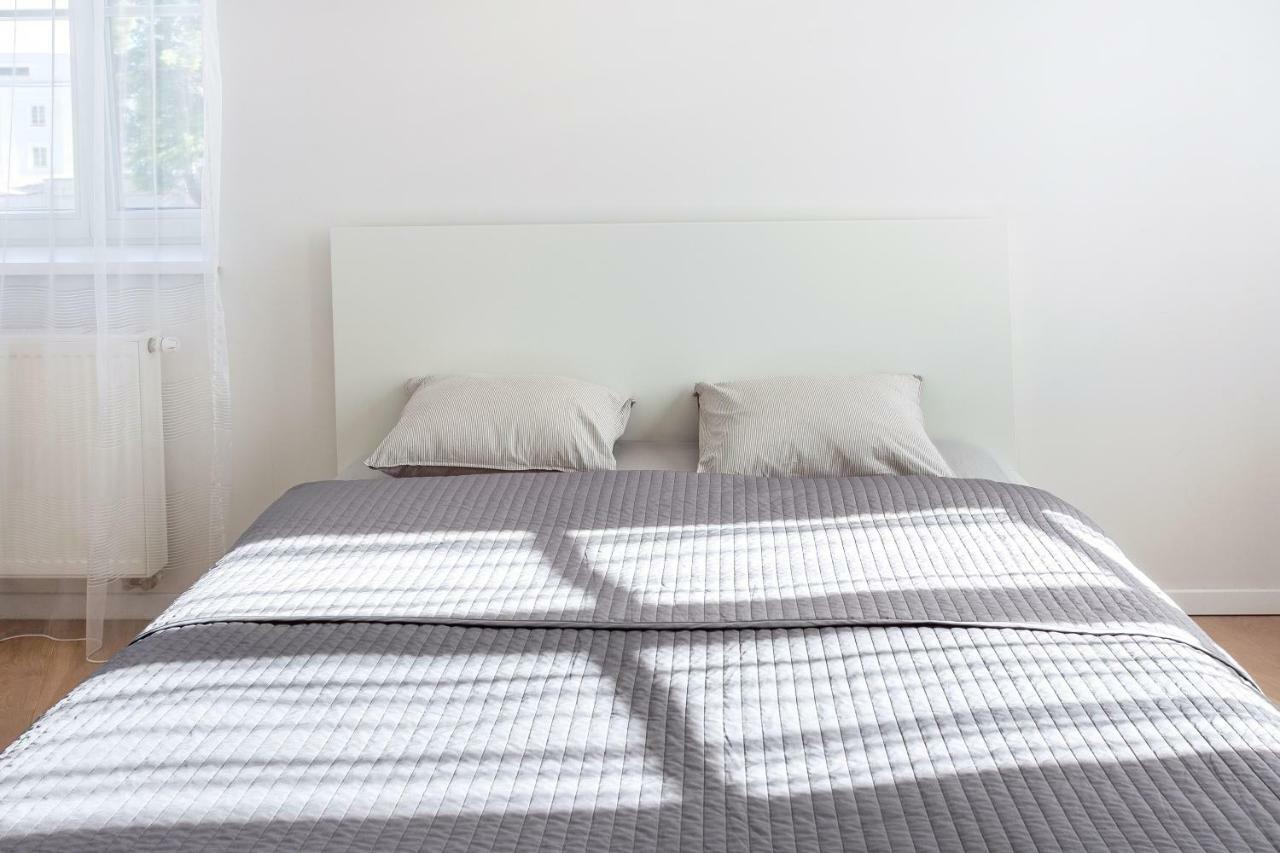 Апартаменты Bright & Cozy Studio In Old Town Вильнюс Экстерьер фото