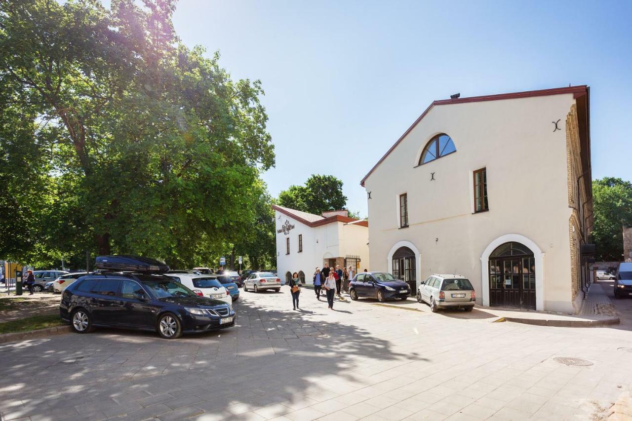 Апартаменты Bright & Cozy Studio In Old Town Вильнюс Экстерьер фото