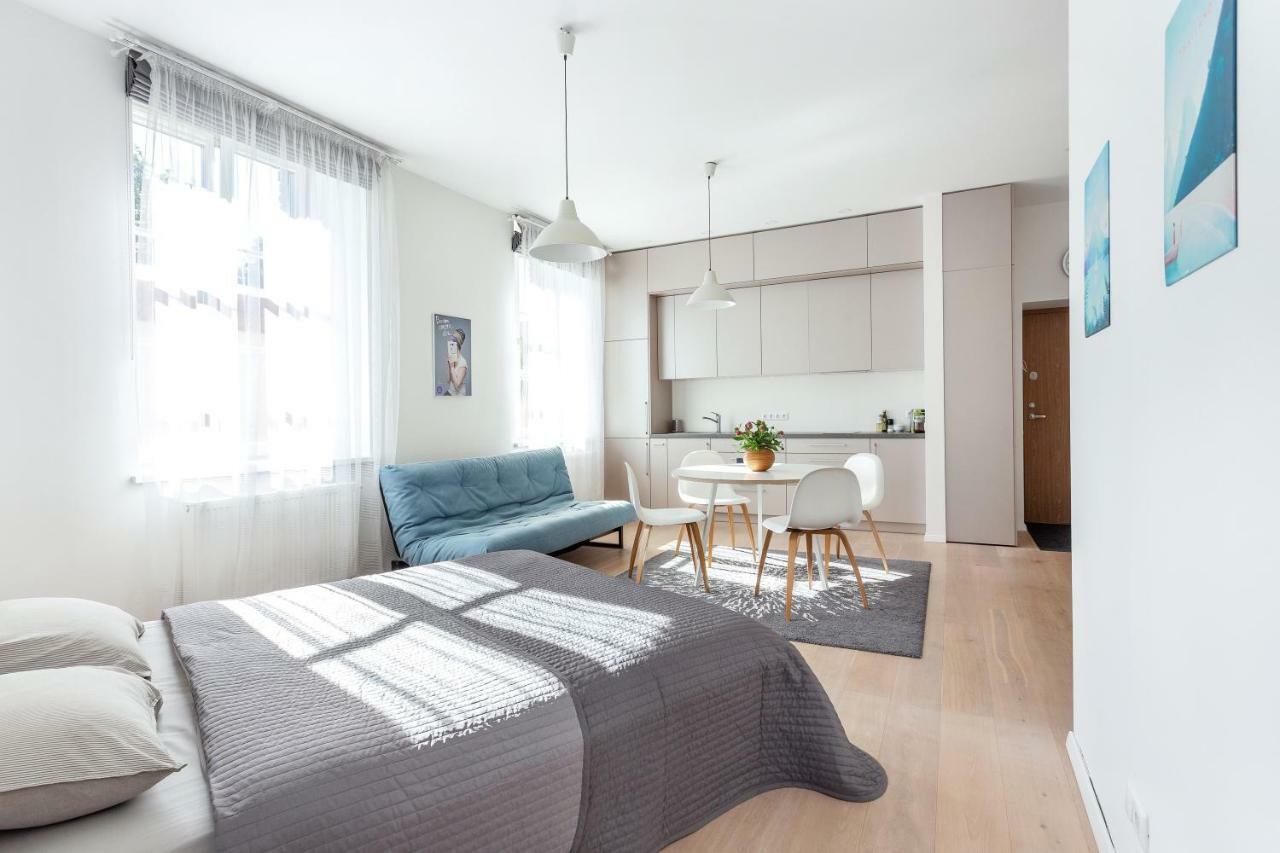 Апартаменты Bright & Cozy Studio In Old Town Вильнюс Экстерьер фото